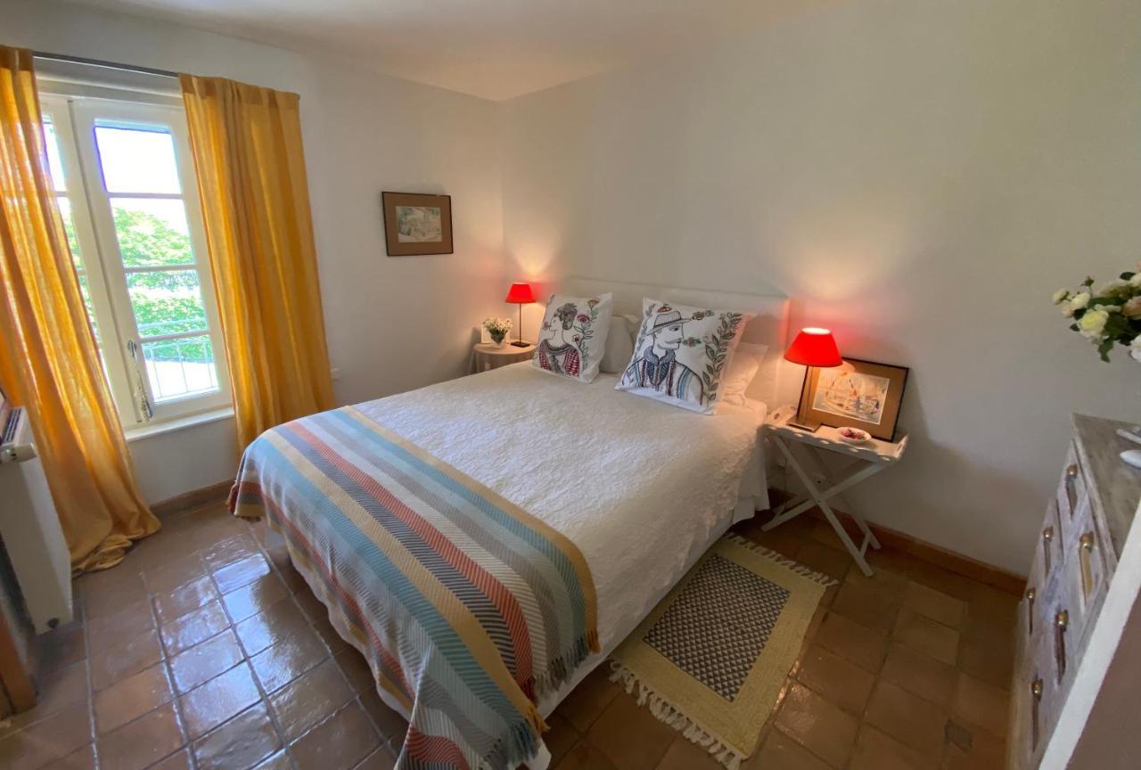 La Ferme De Gigognan Bed and Breakfast Avignon Exteriör bild