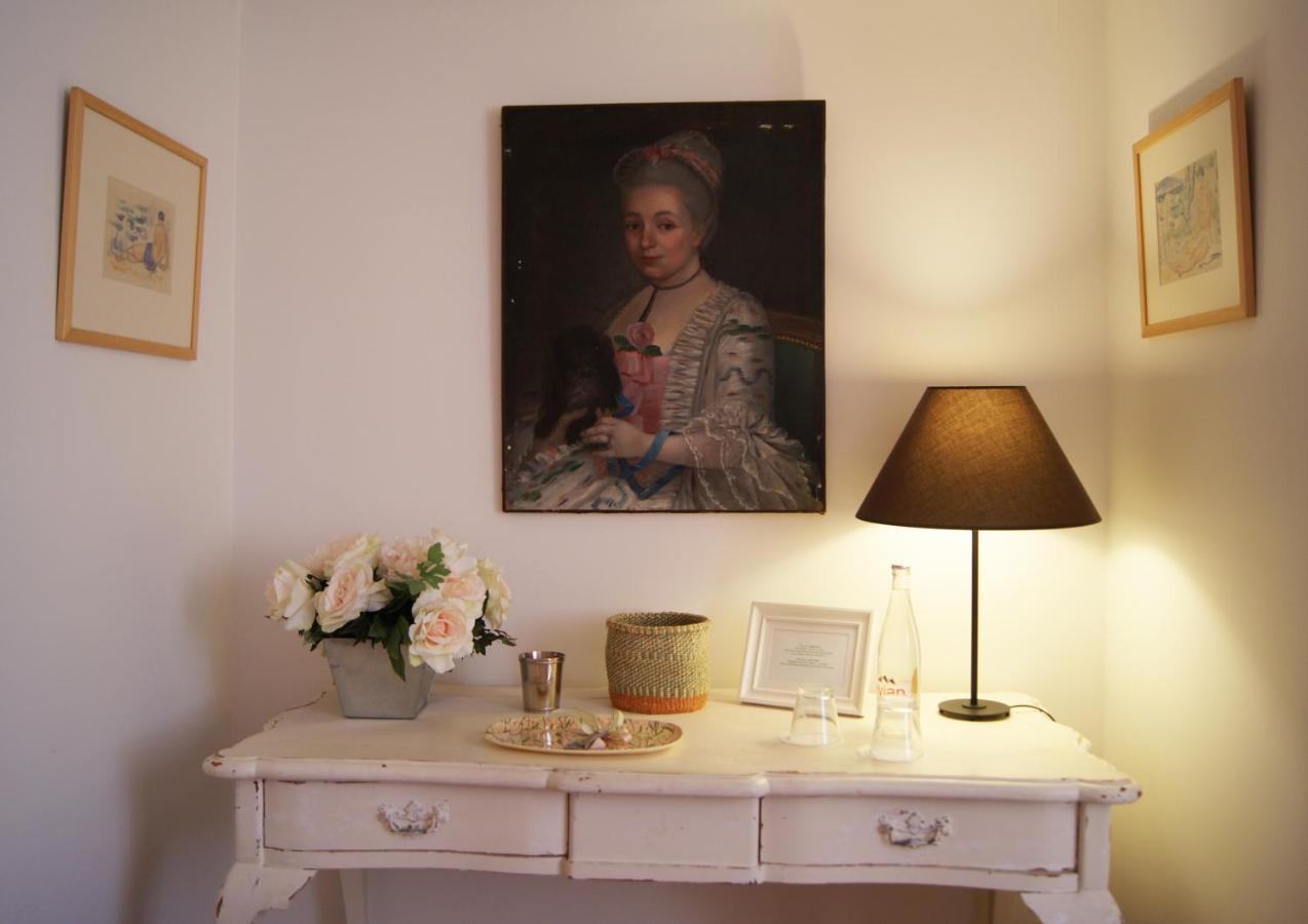 La Ferme De Gigognan Bed and Breakfast Avignon Exteriör bild